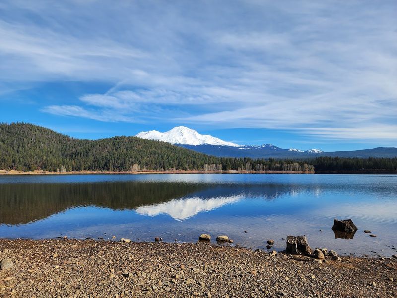 Jaw-Dropping Views of Mount Shasta Jaw-Dropping Views of Mount Shasta