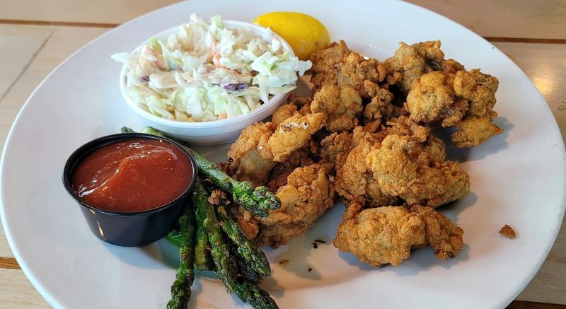 Jumbo Crab Cakes Worth Every Single Penny