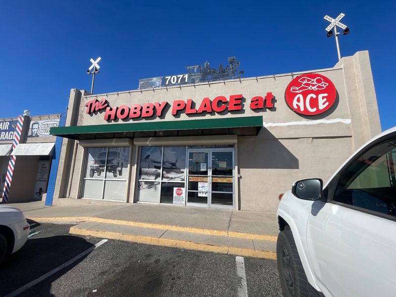 Knowledgeable and Friendly Staff Who Actually Love Hobbies Knowledgeable and Friendly Staff Who Actually Love Hobbies