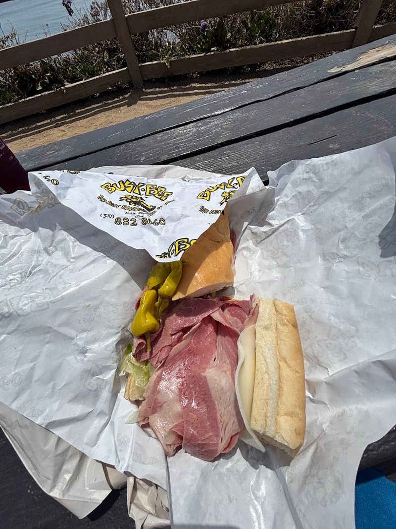 Korean Freedom Park: The Perfect Spot to Enjoy Your Order