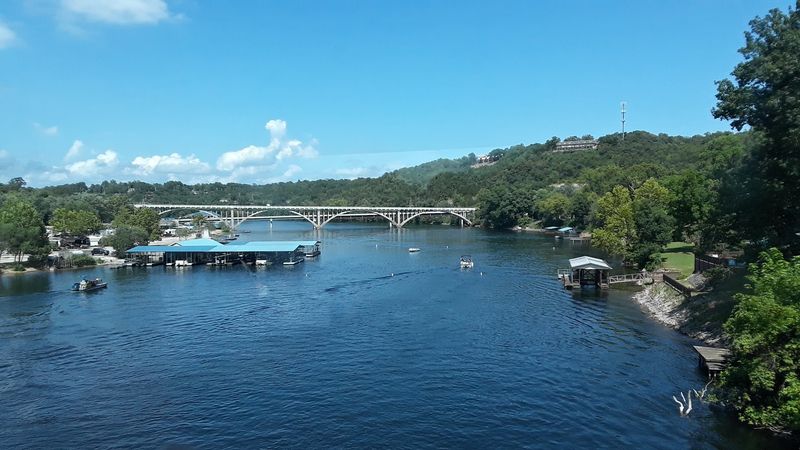 Lake Taneycomo Fishing and Water Fun Lake Taneycomo Fishing and Water Fun