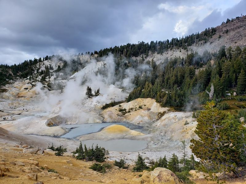 Lassen Volcanic National Park - California Lassen Volcanic National Park - California