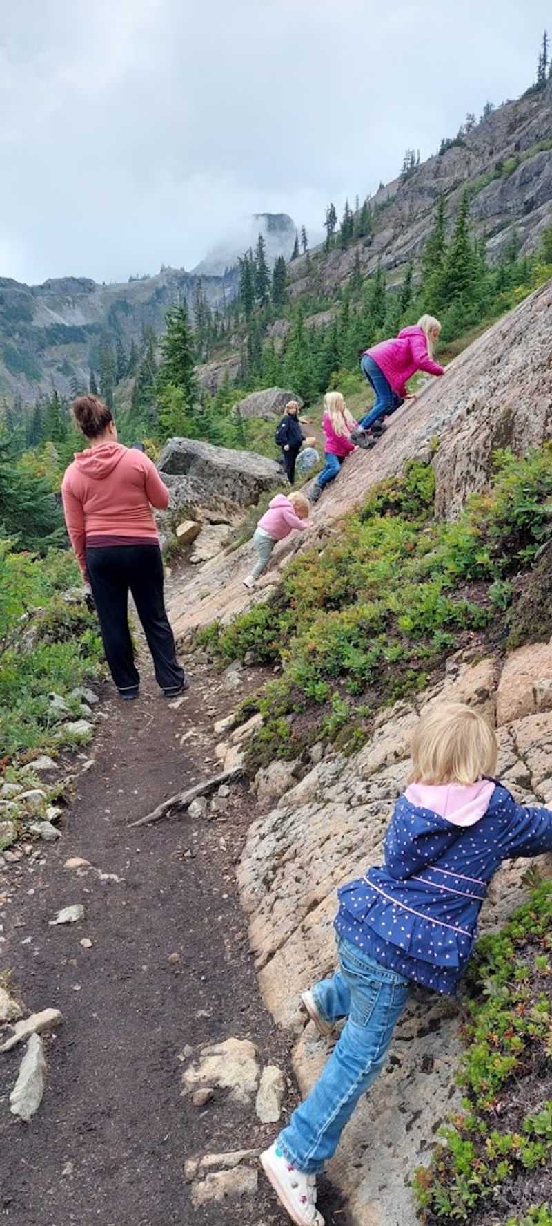 Leave No Trace: Keeping the Trail Beautiful