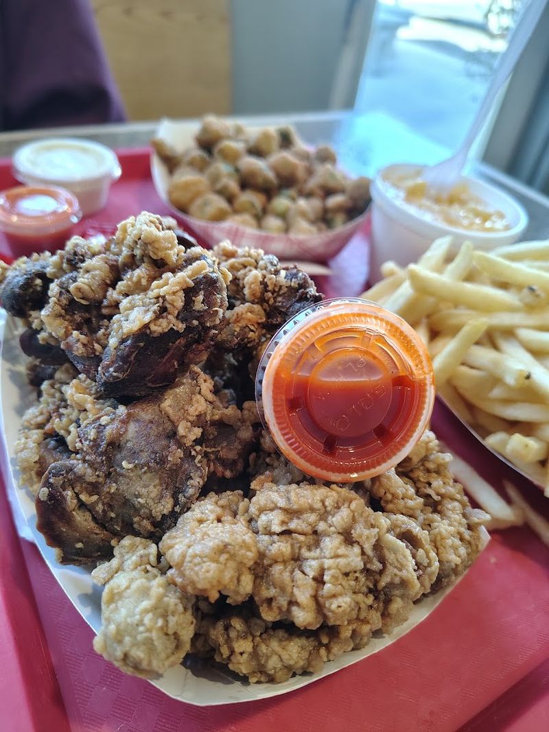 Legendary Chicken Livers and Gizzards Worth the Trip Alone Legendary Chicken Livers and Gizzards Worth the Trip Alone