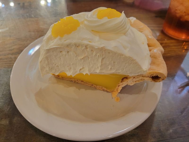 Lemon Cheesecake Pie: A Slice of Pure Magic