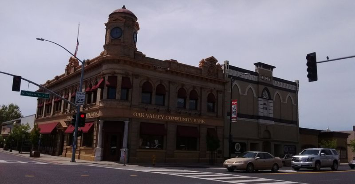 Life Moves At A Gentler Pace In This Charming Hidden Town In California