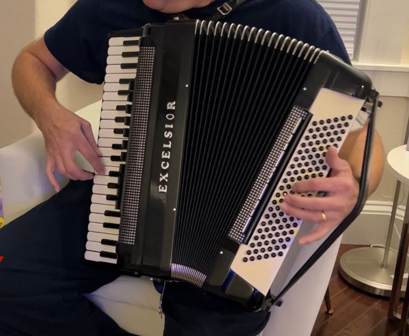 Live Accordion Performances Right Inside The Museum Live Accordion Performances Right Inside The Museum
