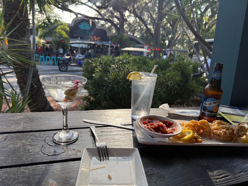 Live Music and Outdoor Patio Vibes