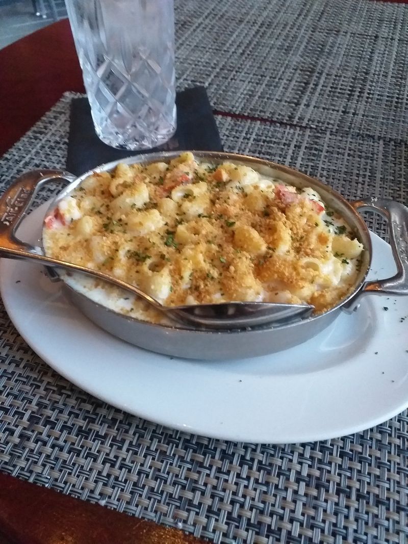 Lobster Mac and Cheese Casserole