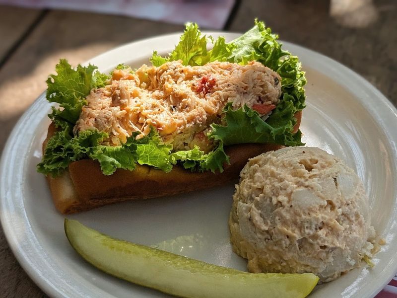 Lobster Roll That Rivals Coastal New England Lobster Roll That Rivals Coastal New England