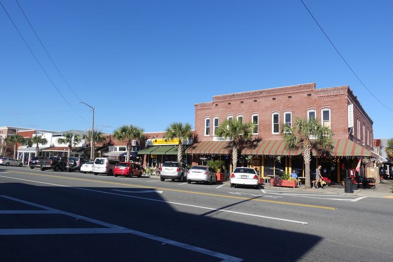 Local Art Galleries Bursting With Gulf Coast Creativity