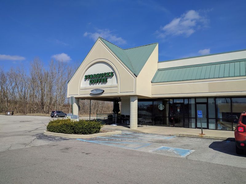 Local Dining on Willowcreek Road