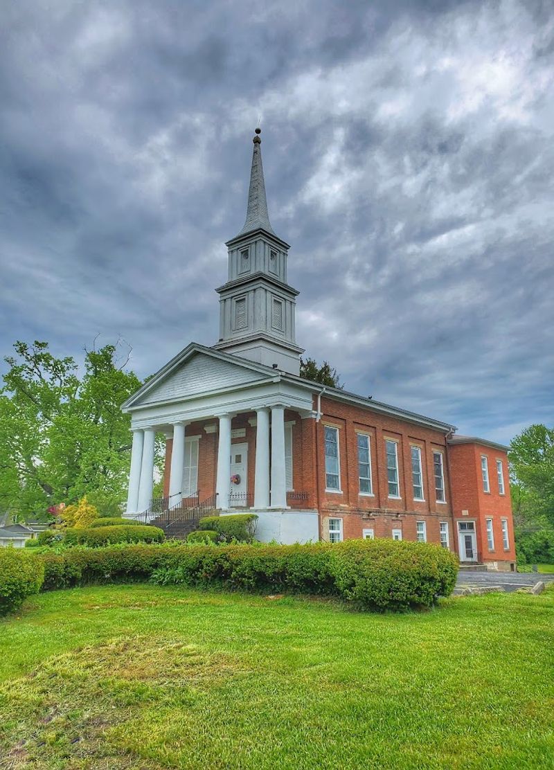 Local Schools Serving Tight-Knit Families Local Schools Serving Tight-Knit Families