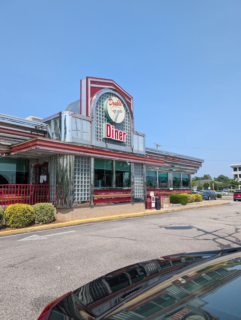 Location, Parking, and Convenience Done Right Location, Parking, and Convenience Done Right