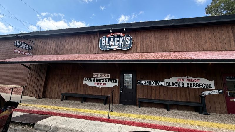 Lockhart — The BBQ Capital of Texas Lockhart — The BBQ Capital of Texas