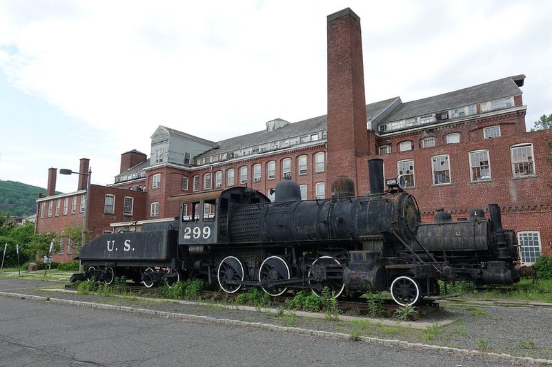 Locomotive History on a Grand Scale