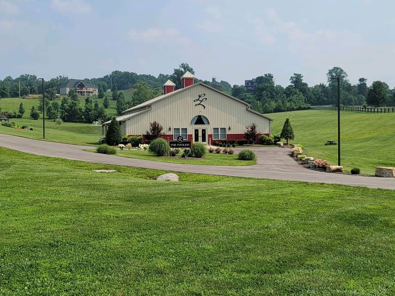 Lovers Leap Vineyards and Winery – Lawrenceburg, Kentucky Lovers Leap Vineyards and Winery – Lawrenceburg, Kentucky