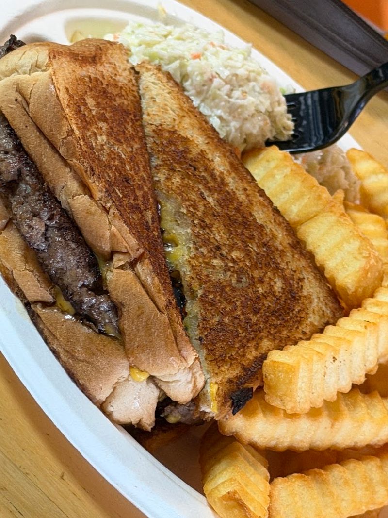 Lunch Options Worth Sticking Around For