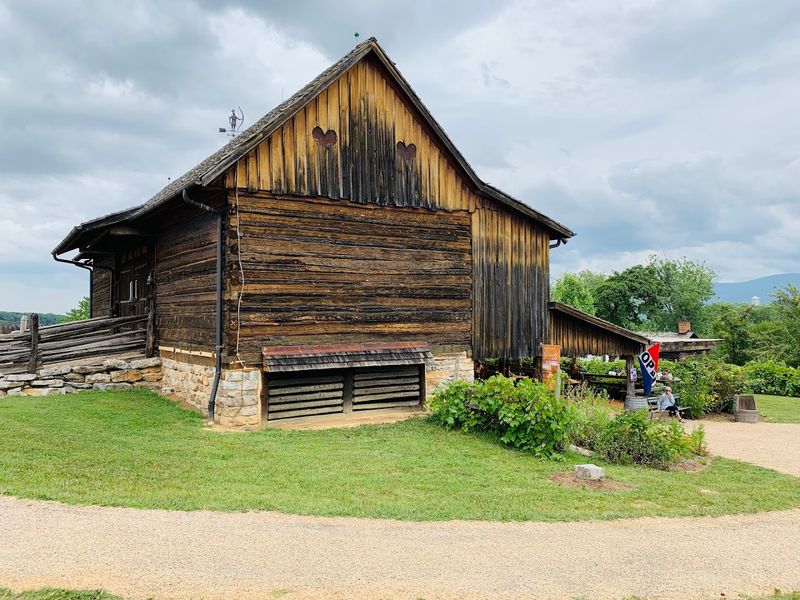 Luray Valley Museum: A Window Into 19th-Century Life