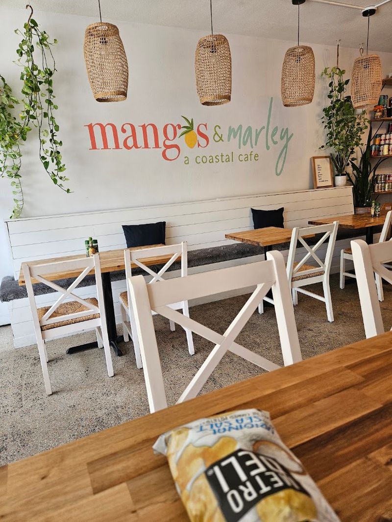 Mangos and Marley - Dunedin, Florida