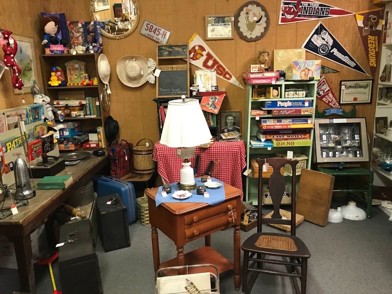 Maps, Books, and Paper Collectibles