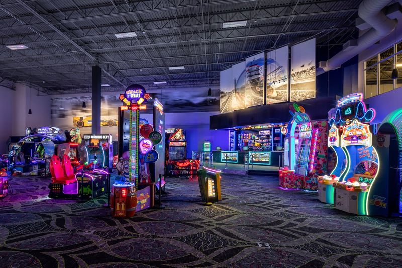 Massive Arcade with Unique Prize Selection