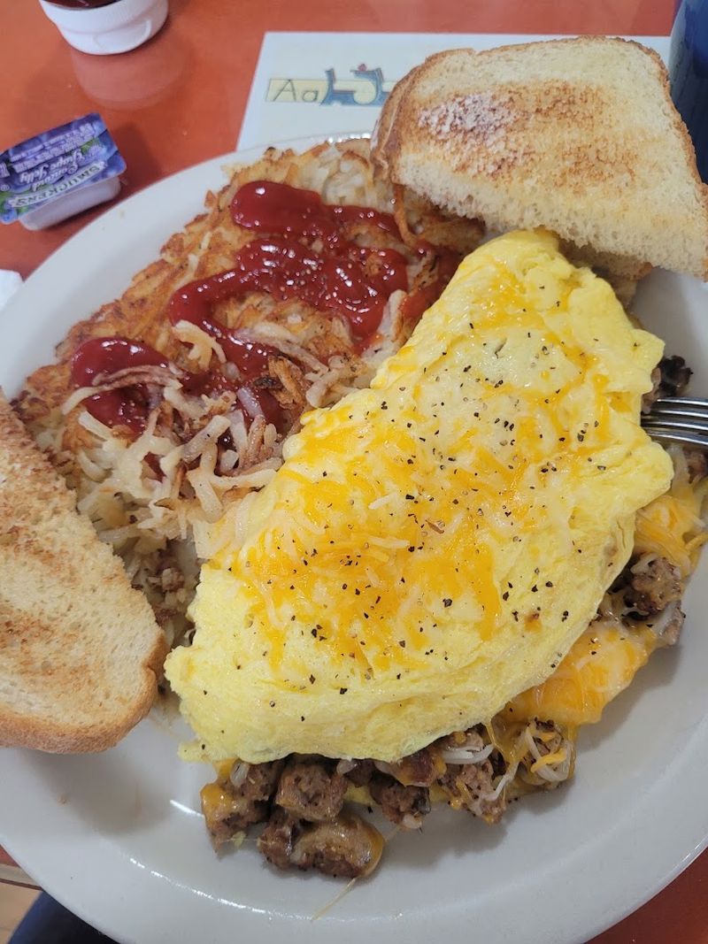 Massive, Flavor-Packed Omelets Worth Every Bite Massive, Flavor-Packed Omelets Worth Every Bite