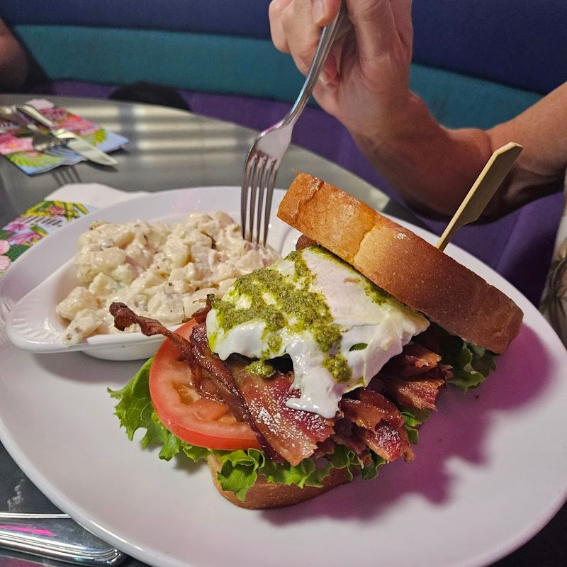 Massive Portions That Keep Guests Coming Back Massive Portions That Keep Guests Coming Back