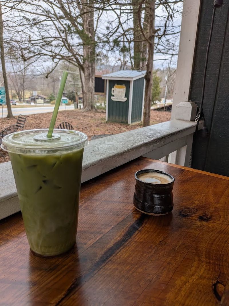 Matcha and Specialty Drinks for Non-Coffee Fans Matcha and Specialty Drinks for Non-Coffee Fans