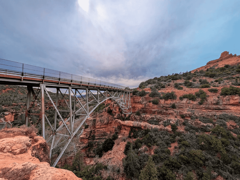 Midgley Bridge: A Historic Landmark with Incredible Views