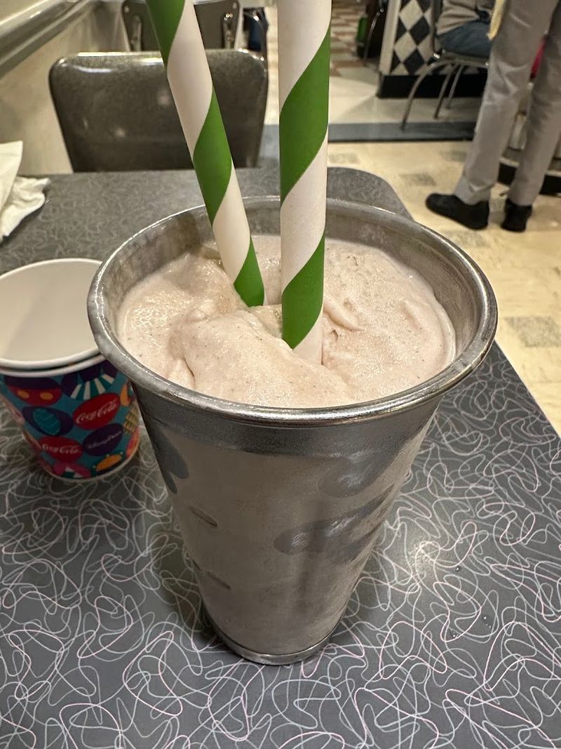 Milkshakes and Floats Worth Every Calorie