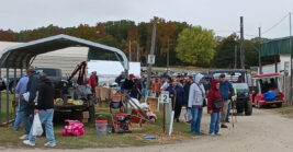 Missouri Is Home To An Absolutely Massive Flea Market Treasure Hunters Will Love
