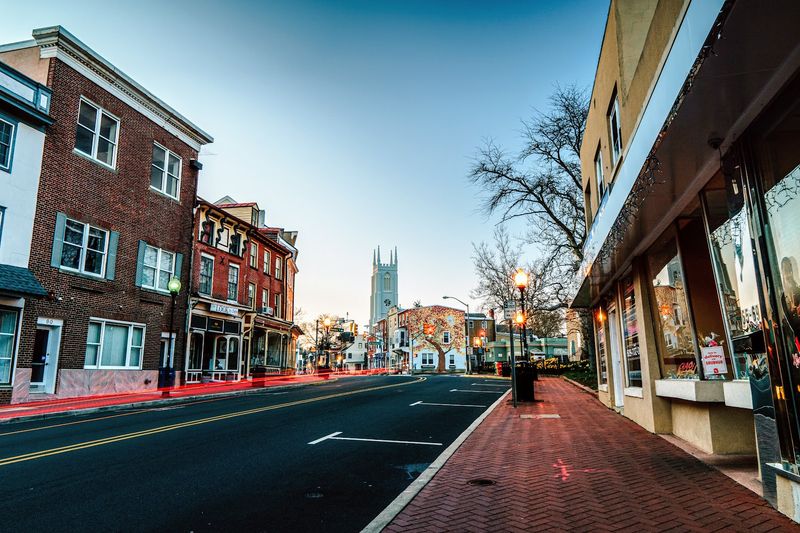 Mount Holly's Historic Downtown Shopping Scene Mount Holly's Historic Downtown Shopping Scene