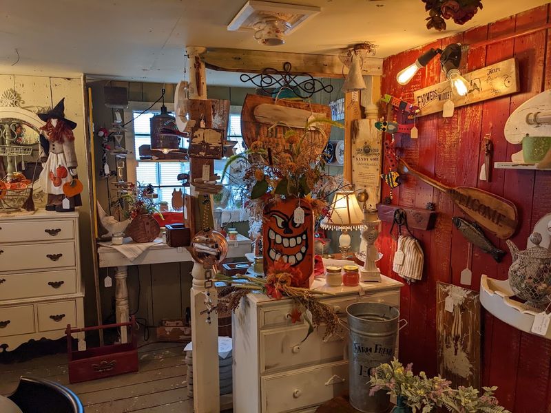 Multiple Independent Vendors Under One Roof
