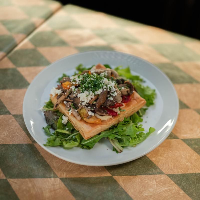 Must-Try Dishes That Keep Guests Coming Back