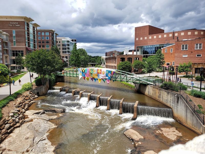 Nearby Blue Ridge Mountains: Big Adventure Just Minutes Away Nearby Blue Ridge Mountains: Big Adventure Just Minutes Away