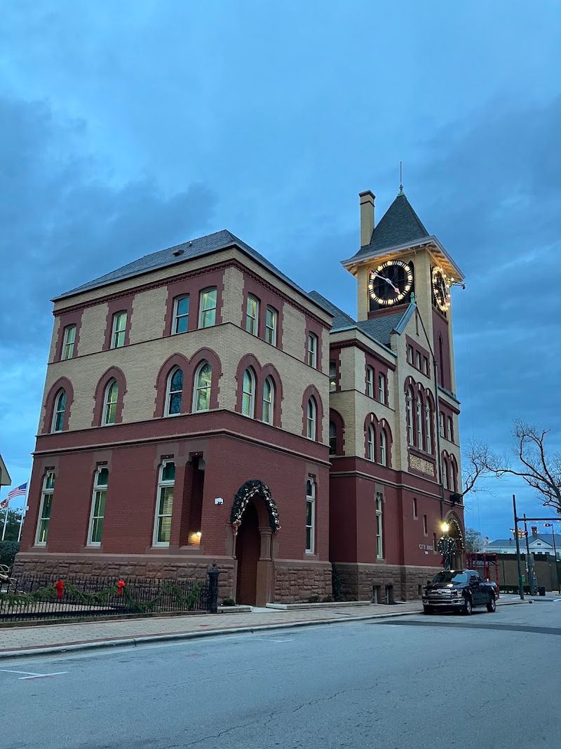 New Bern Trolley Tour and Local History