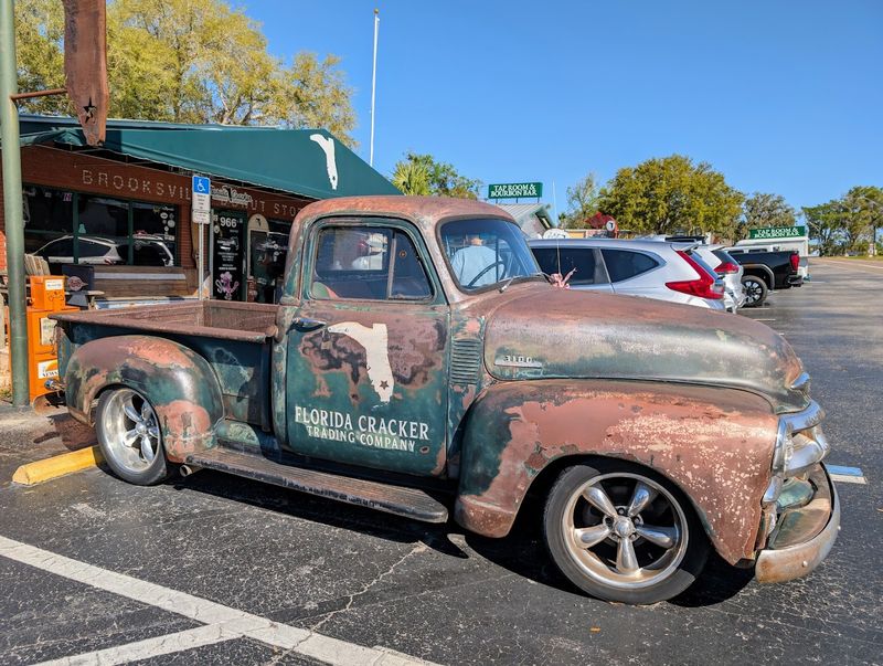 Old Florida Charm and Rustic Atmosphere