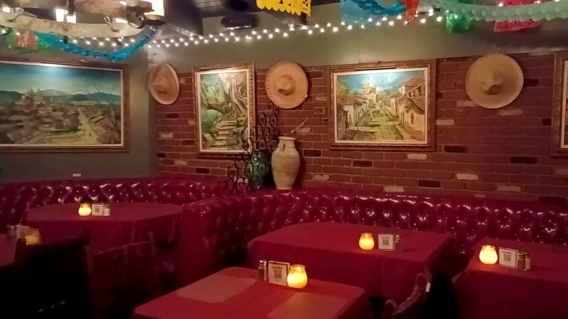 Old-School Decor That Transports You to Another Era