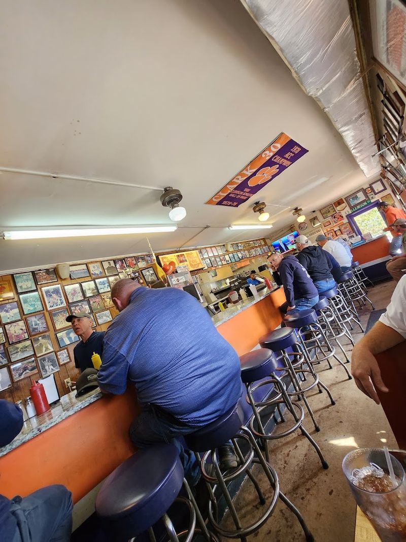Old-School Diner Atmosphere That Feels Like Home