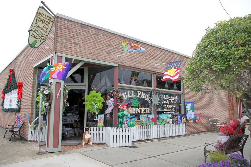 Open All Week for Your Vacation Convenience