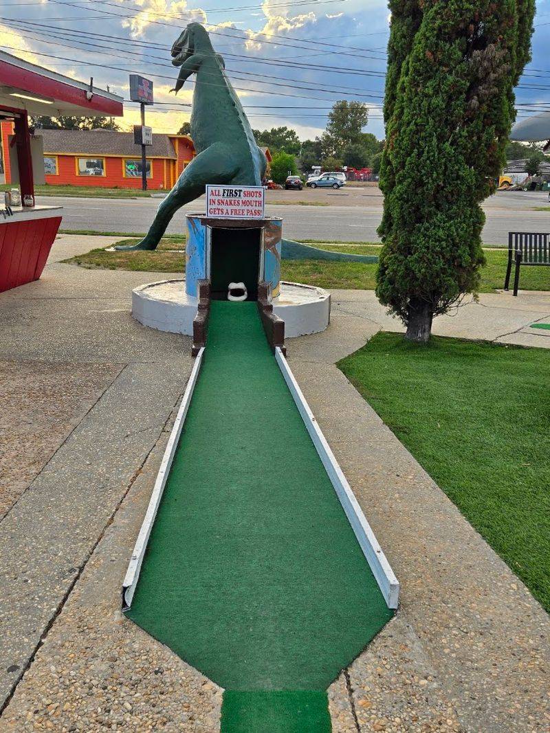 Open Seven Days a Week for Maximum Family Fun Open Seven Days a Week for Maximum Family Fun