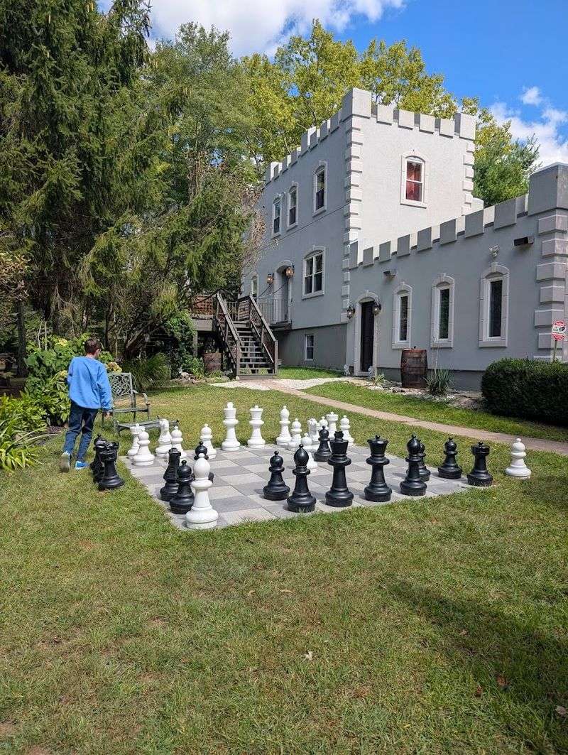 Outdoor Activities That Keep Everyone Moving Outdoor Activities That Keep Everyone Moving