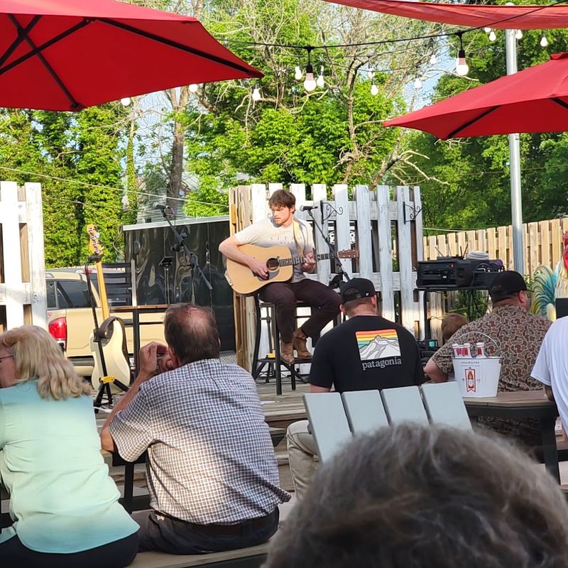 Outdoor Patio and Biergarten Space