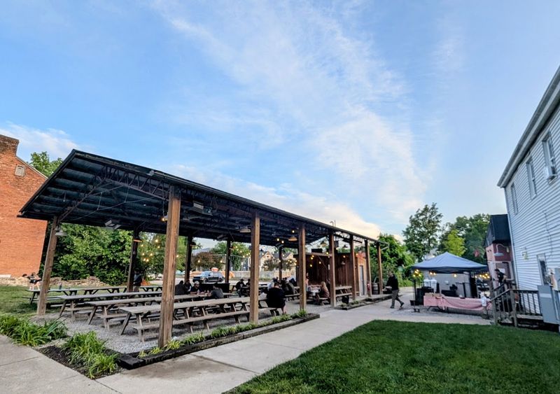 Outdoor Seating That Perfectly Matches the BBQ Vibe