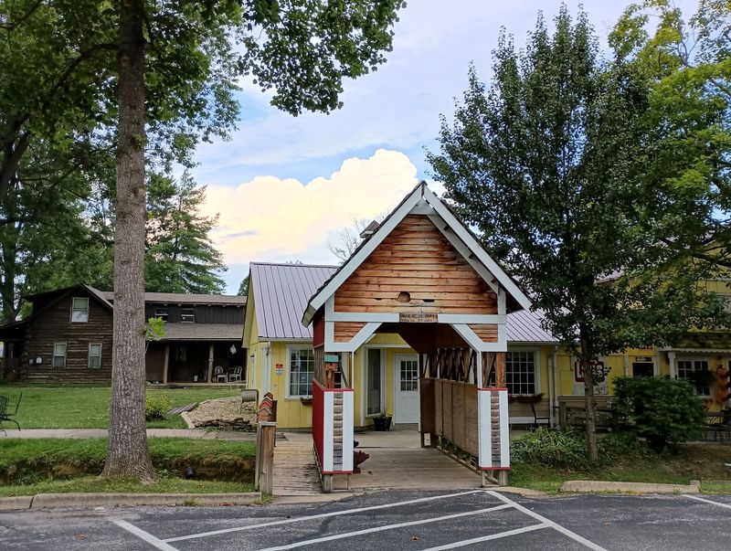 Outdoor Seating for a Beautiful Brown County Morning