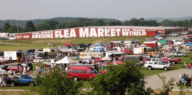 Outdoor Vendors With Bargain-Ready Prices