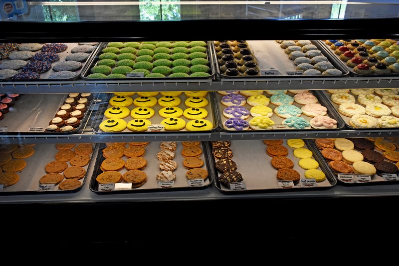 Pecan Shortbread, Lemon Cookies, and So Much More to Discover Pecan Shortbread, Lemon Cookies, and So Much More to Discover