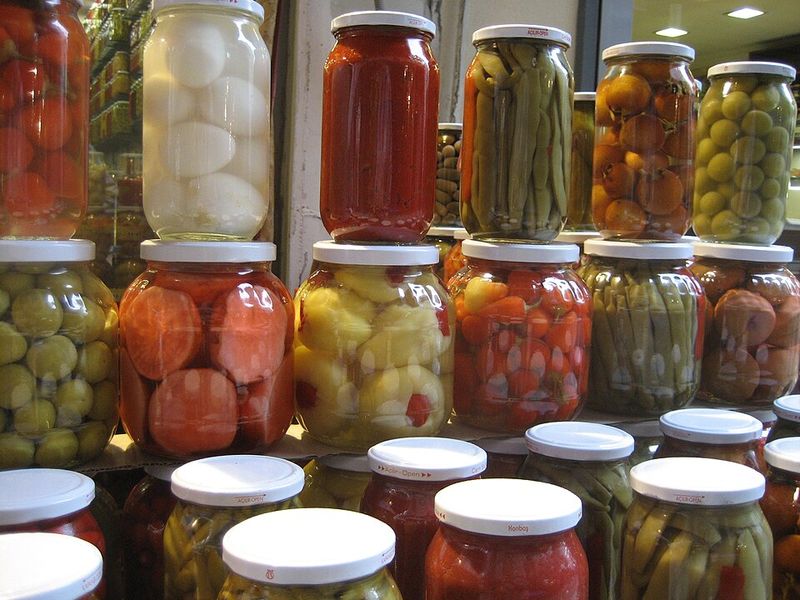 Pickling vegetables at home Pickling vegetables at home