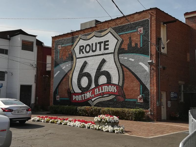 Pontiac Murals Walking Tour